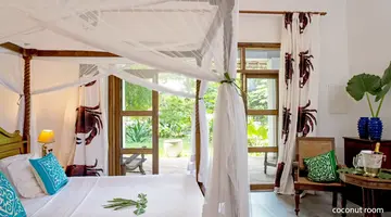 Tikitam Palms Boutique