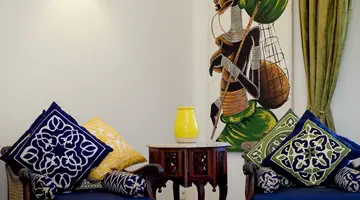 Tikitam Palms Boutique