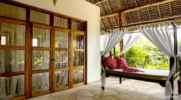 Tikitam Palms Boutique