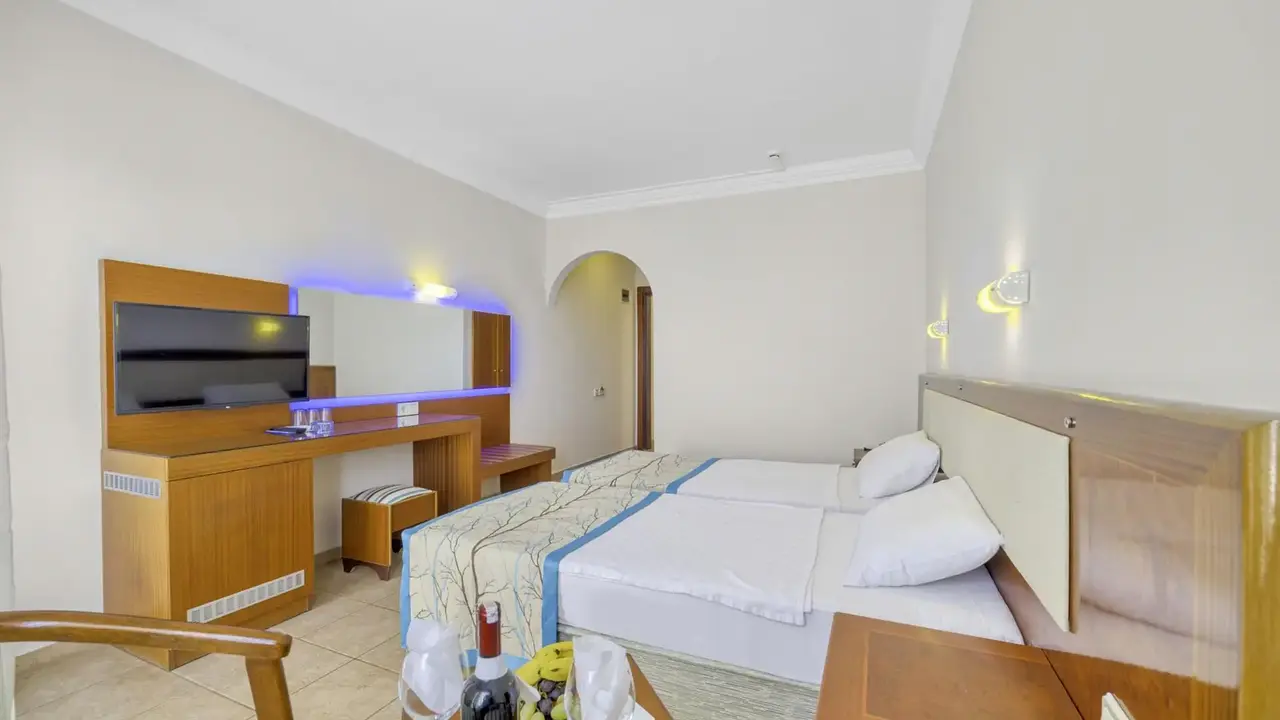 Time Beach Otel (ex.Hatipoglu Beach)