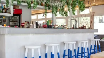 Tinas Plus Hotel