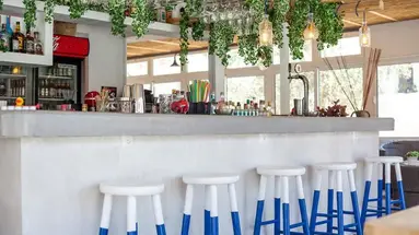 Tinas Plus Hotel