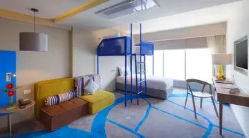TINIDEE TRENDY BANGKOK KHAOSAN