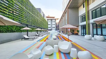 TINIDEE TRENDY BANGKOK KHAOSAN