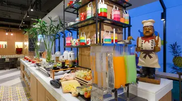 TINIDEE TRENDY BANGKOK KHAOSAN