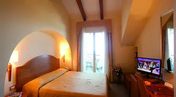 Tirreno Hotel