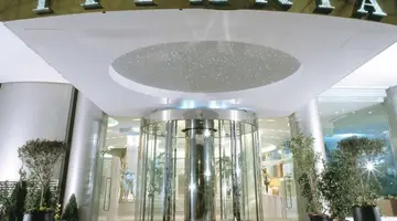 Titania Hotel