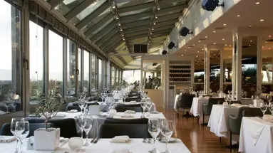 Titania Hotel