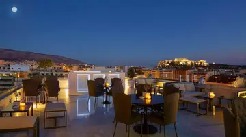Titania Hotel