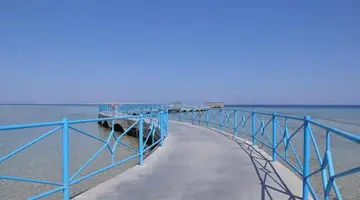 Titanic Beach - Families and Couples onl