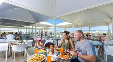 Titanic Beach - Families and Couples onl