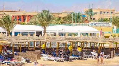 Titanic Beach