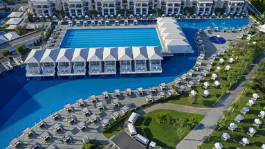 TITANIC DELUXE GOLF BELEK