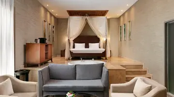 TITANIC DELUXE GOLF BELEK
