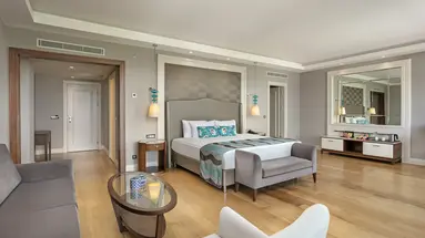 TITANIC DELUXE GOLF BELEK