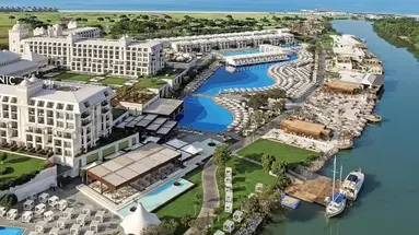 TITANIC DELUXE GOLF BELEK