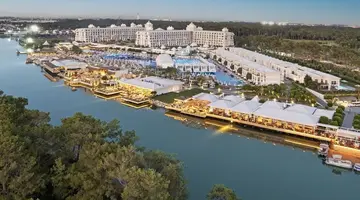 TITANIC DELUXE GOLF BELEK