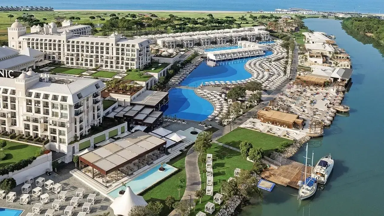 TITANIC DELUXE GOLF BELEK