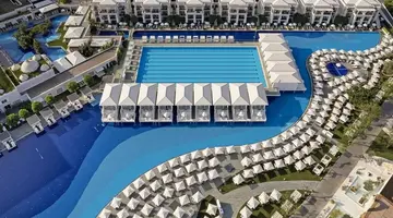 TITANIC DELUXE GOLF BELEK