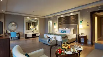 TITANIC DELUXE GOLF BELEK