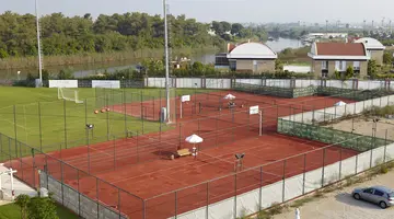 TITANIC DELUXE GOLF BELEK