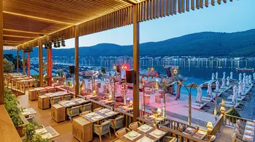 TITANIC LUXURY COLLECTION BODRUM