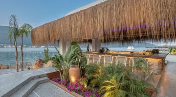 TITANIC LUXURY COLLECTION BODRUM