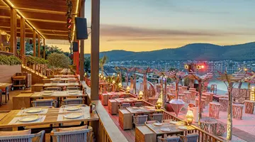 TITANIC LUXURY COLLECTION BODRUM