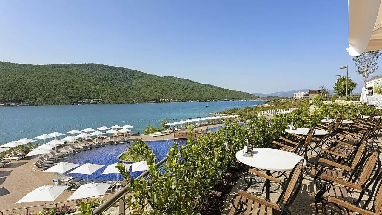 TITANIC LUXURY COLLECTION BODRUM