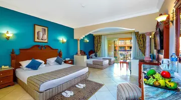 TITANIC PALACE RESORT