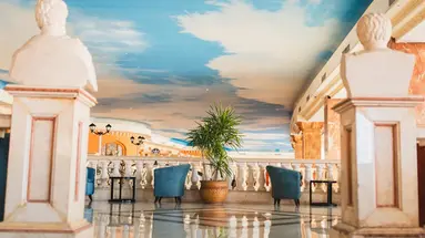 Titanic Palace