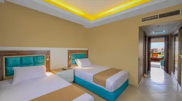 TITANIC RESORT& AQUA PARK