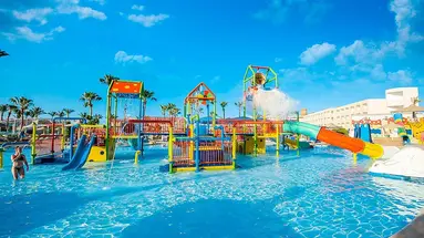 Titanic Resort Aquapark