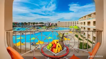 Titanic Resort & Aquapark