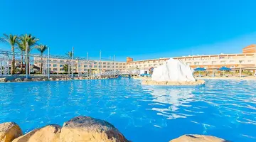 Titanic Resort Aquapark