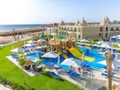 TITANIC ROYAL RESORT