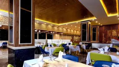 TITANIC ROYAL RESORT