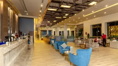 TITANIC ROYAL RESORT