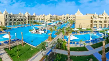 TITANIC ROYAL RESORT