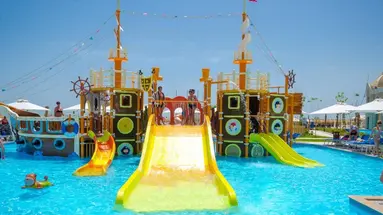 TITANIC ROYAL RESORT