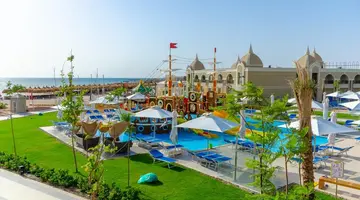 TITANIC ROYAL RESORT