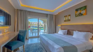 Titanic Royal