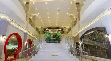 Titanic Royal