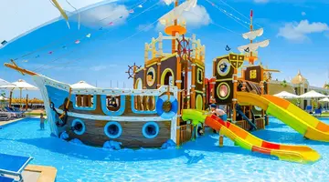 Titanic Royal
