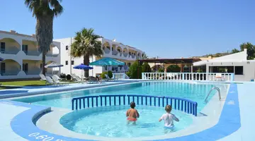 Tivoli Hotel and Apartments