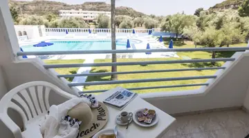 Tivoli Hotel and Apartments