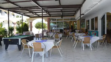 Tivoli Hotel