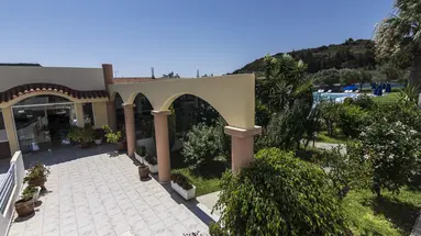 TIVOLI HOTEL