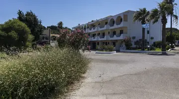 TIVOLI HOTEL