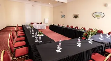 TMK FLORA PARK HOTEL